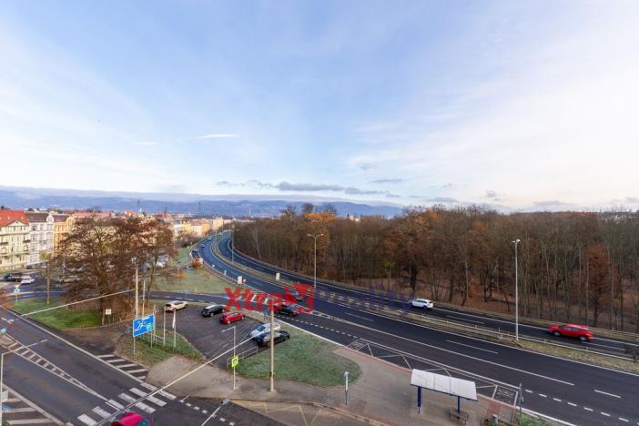 Prodej bytu 2+kk, Teplice, Bílinská, 73 m2