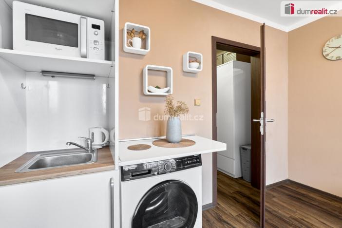 Prodej bytu 1+kk, Ústí nad Labem - Klíše, U Stadiónu, 16 m2