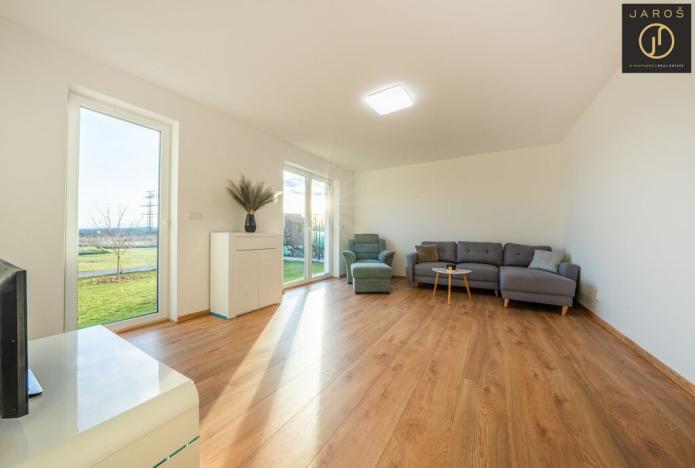 Prodej rodinného domu, Smečno, Za Školou, 131 m2