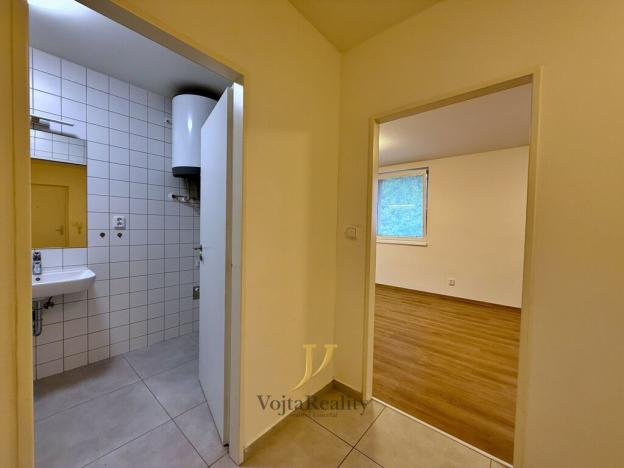 Pronájem bytu 2+kk, Olomouc, Černá cesta, 47 m2