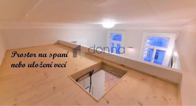 Pronájem bytu 2+kk, Praha, Na Smetance, 56 m2