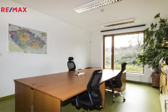 Pronájem kanceláře, Ústí nad Labem - Předlice, náměstí Prokopa Velikého, 72 m2