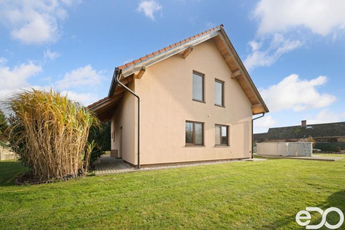 Prodej rodinného domu, Hněvčeves, 202 m2