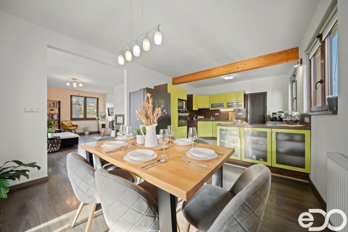 Prodej rodinného domu, Hněvčeves, 202 m2