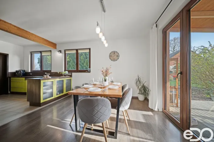 Prodej rodinného domu, Hněvčeves, 202 m2