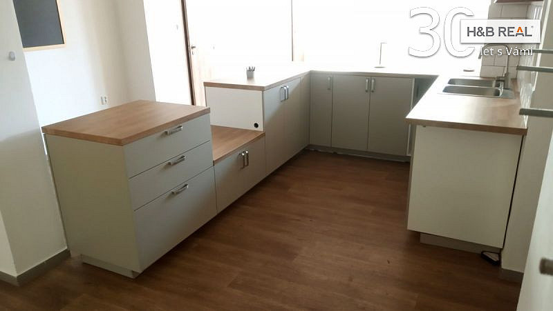 Pronájem obchodního prostoru, Hranice, 195 m2