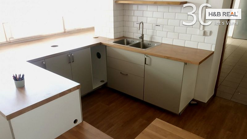 Pronájem obchodního prostoru, Hranice, 195 m2