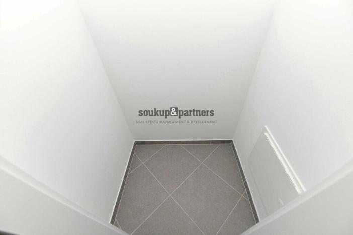 Pronájem bytu 2+kk, Praha - Prosek, Čakovická, 52 m2