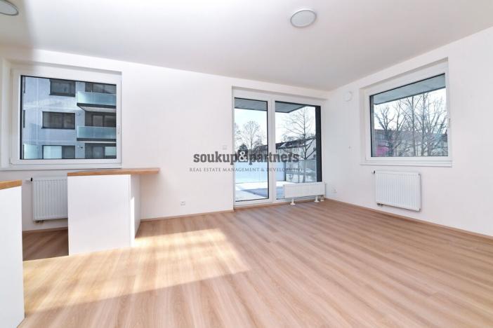 Pronájem bytu 2+kk, Praha - Prosek, Čakovická, 52 m2