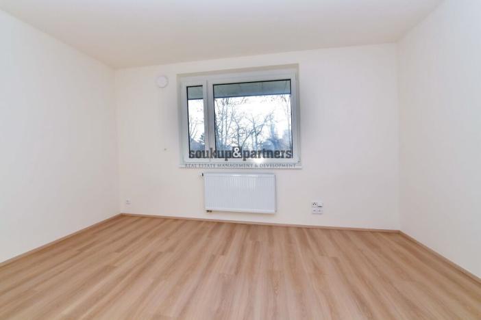 Pronájem bytu 2+kk, Praha - Prosek, Čakovická, 52 m2