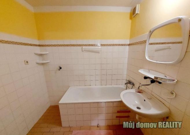 Pronájem bytu 2+kk, Praha, U pramene, 50 m2