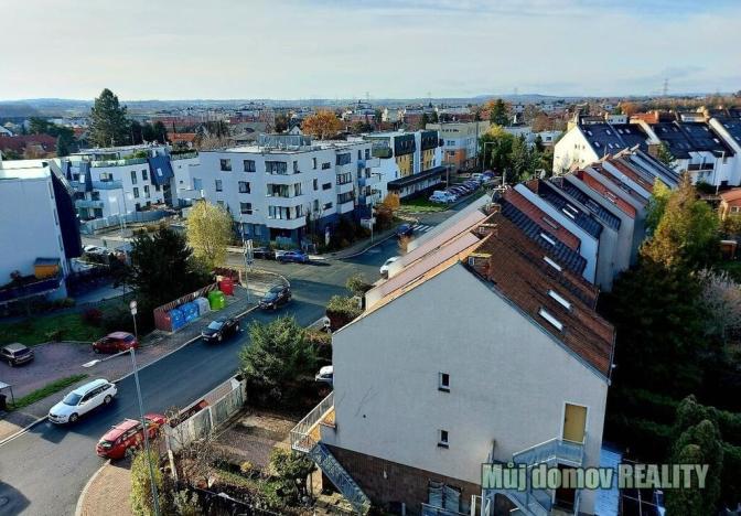 Pronájem bytu 2+kk, Praha, U pramene, 50 m2