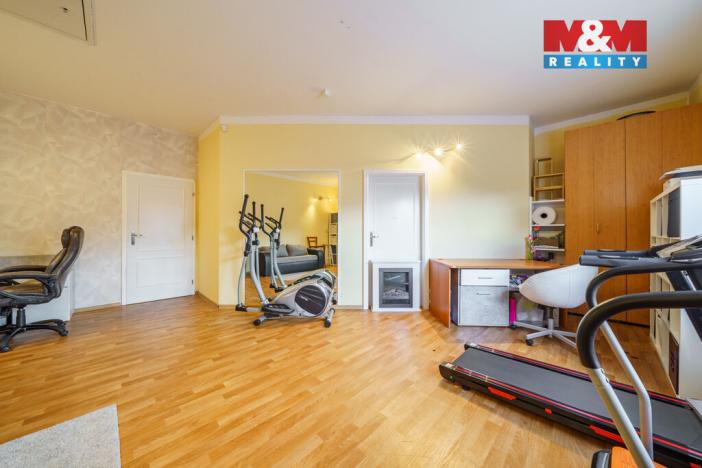 Prodej rodinného domu, Karlovy Vary - Hůrky, Motýlí, 244 m2