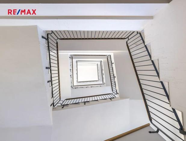 Prodej bytu 2+kk, Praha - Strašnice, Limuzská, 52 m2