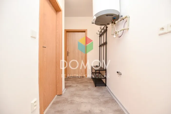 Pronájem bytu 2+kk, Chyňava, Obecní, 29 m2