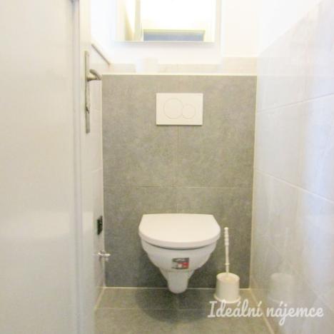 Pronájem bytu 2+1, Znojmo, Hálkova, 64 m2