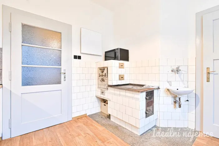 Pronájem bytu 2+1, Znojmo, Hálkova, 64 m2