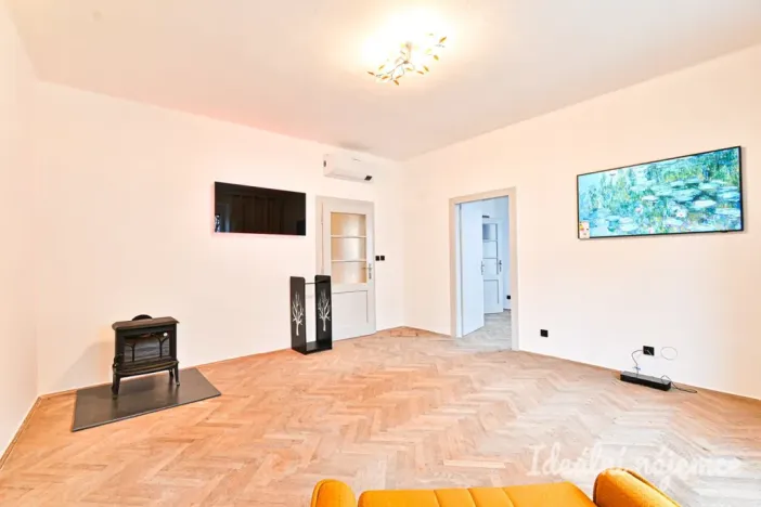 Pronájem bytu 2+1, Znojmo, Hálkova, 64 m2