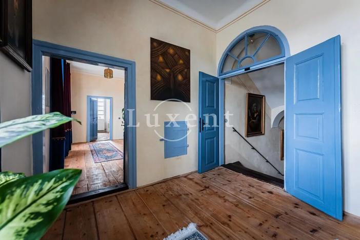 Prodej domu, Hluboká nad Vltavou, 1114 m2