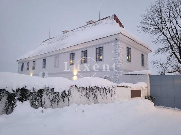 Prodej domu, Hluboká nad Vltavou, 1114 m2