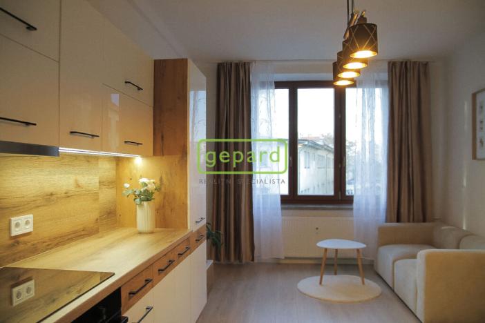 Pronájem bytu 2+kk, Praha, Ke Strašnické, 49 m2