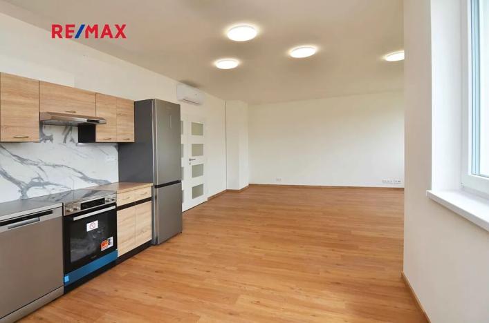 Pronájem bytu 4+kk, Úhonice, Otakara Kádnera, 111 m2