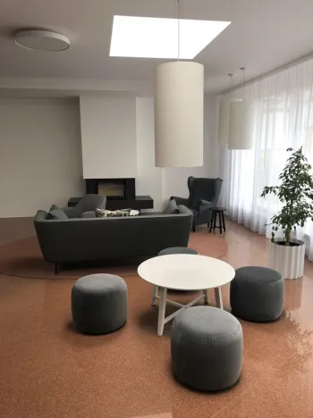 Pronájem bytu 1+kk, Praha - Jinonice, Peroutkova, 17 m2