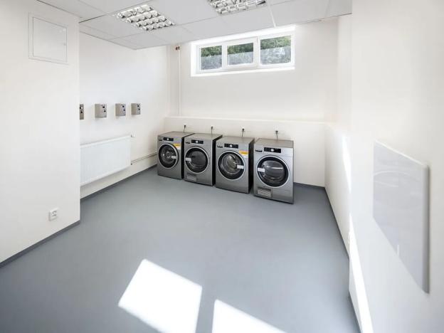 Pronájem bytu 1+kk, Praha - Jinonice, Peroutkova, 17 m2