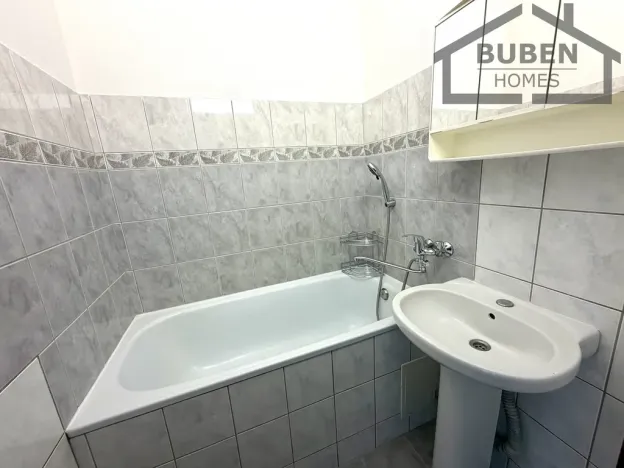 Pronájem bytu 2+1, Planá, Fučíkova, 51 m2