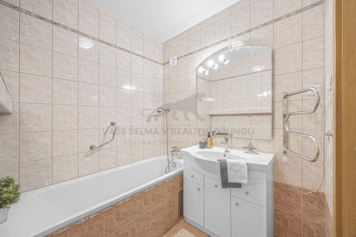 Prodej bytu 3+kk, Praha - Žižkov, Přemyslovská, 76 m2