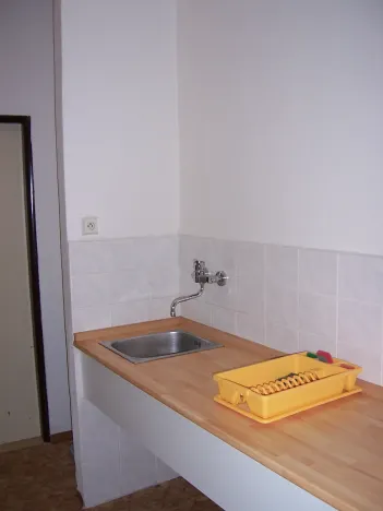 Pronájem kanceláře, Brno, Srbská, 14 m2