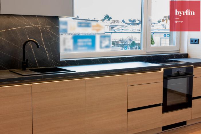 Prodej bytu 2+kk, Opava, Nákladní, 52 m2