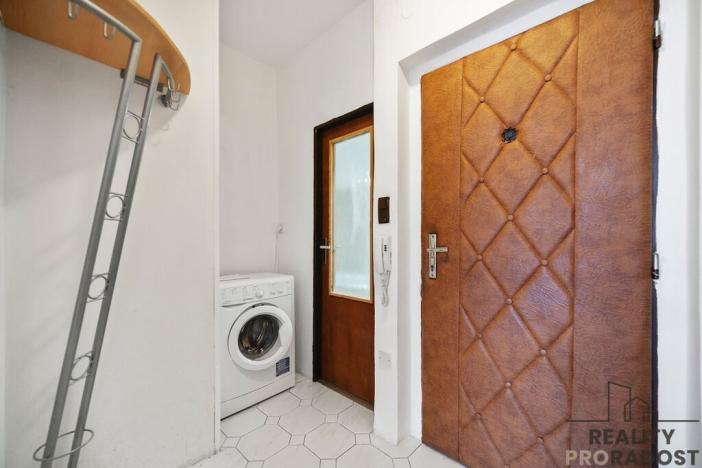 Pronájem bytu 1+1, Pardubice - Bílé Předměstí, Spojilská, 40 m2