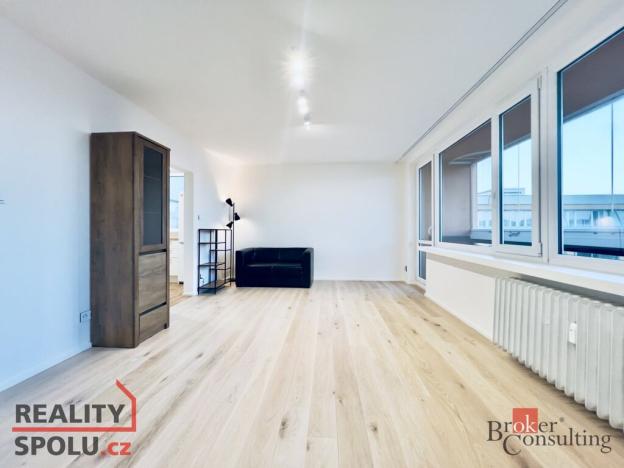 Pronájem bytu 3+1, Praha - Michle, Pod dálnicí, 83 m2