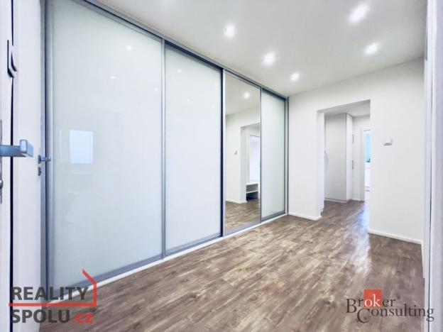 Pronájem bytu 3+1, Praha - Michle, Pod dálnicí, 83 m2