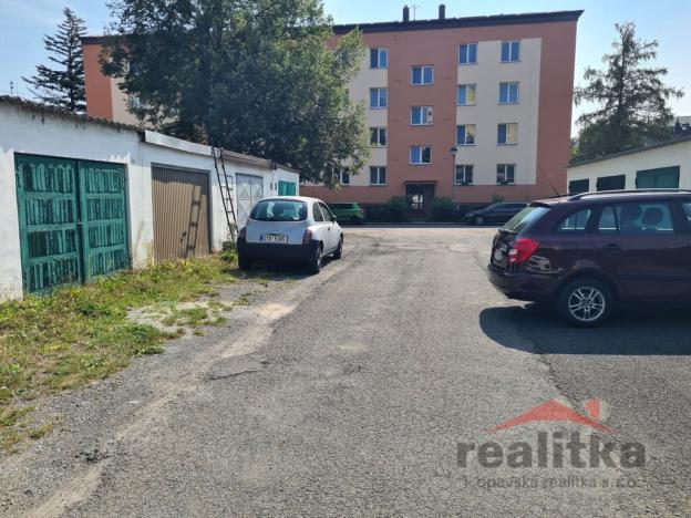 Prodej garáže, Opava - Předměstí, Čajkovského, 19 m2