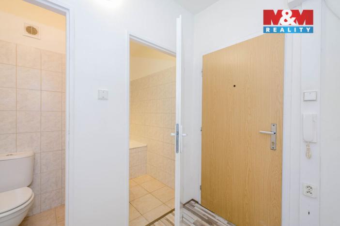 Pronájem bytu 1+kk, Praha - Hlubočepy, Pivcova, 29 m2