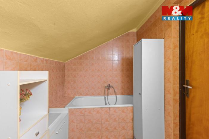 Prodej rodinného domu, Hřebeč, Opletalova, 184 m2