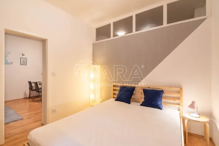 Pronájem bytu 2+kk, Praha, Mánesova, 55 m2