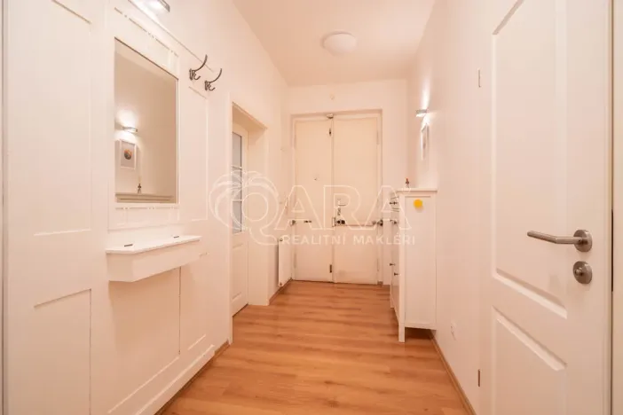 Pronájem bytu 2+kk, Praha, Mánesova, 55 m2