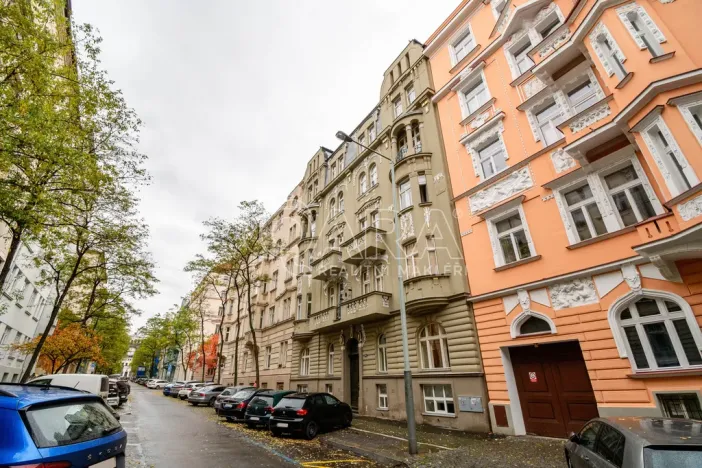 Pronájem bytu 2+kk, Praha, Mánesova, 55 m2
