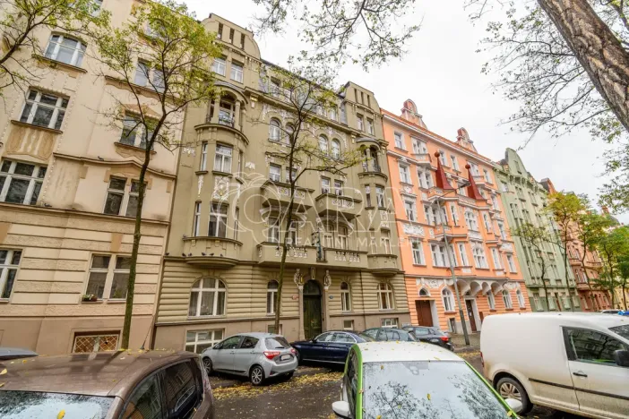 Pronájem bytu 2+kk, Praha, Mánesova, 55 m2