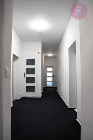 Pronájem kanceláře, Ostrava, Hladnovská, 250 m2