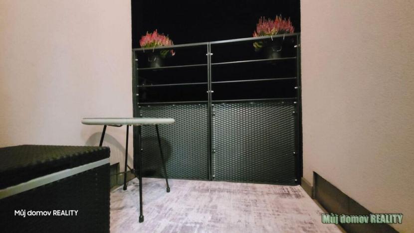 Pronájem bytu 2+kk, Praha - Letňany, Miroslava Hajna, 50 m2