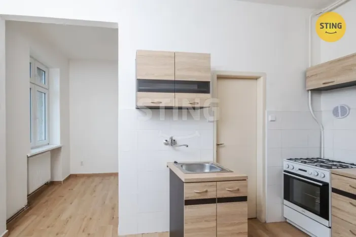 Pronájem kanceláře, Ostrava, Sokolská třída, 112 m2