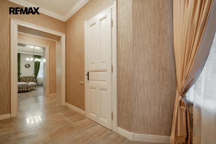 Pronájem bytu 3+1, Karlovy Vary, Dr. Davida Bechera, 130 m2