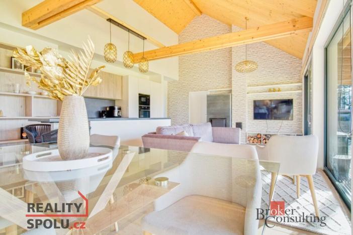 Prodej rodinného domu, Jílovice - Šalmanovice, 204 m2