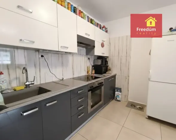 Prodej bytu 3+1, Teplice - Trnovany, Antonína Sochora, 71 m2