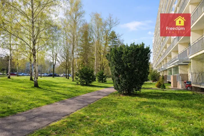 Prodej bytu 3+1, Teplice - Trnovany, Antonína Sochora, 71 m2