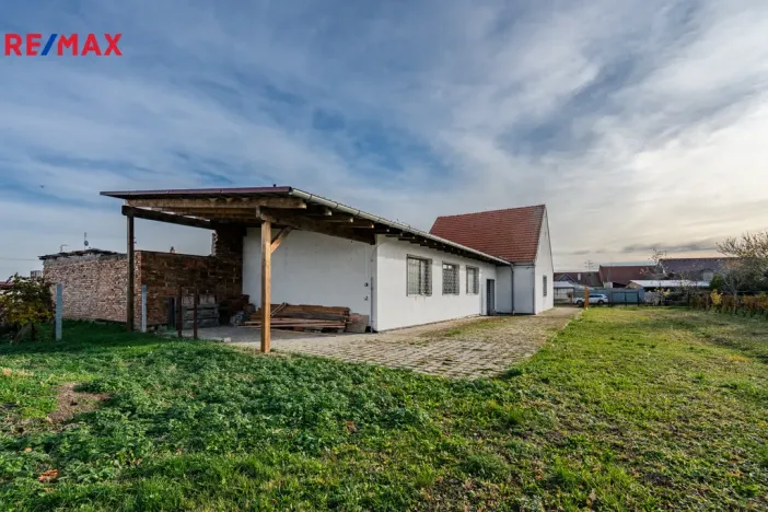 Prodej rodinného domu, Šakvice, 200 m2
